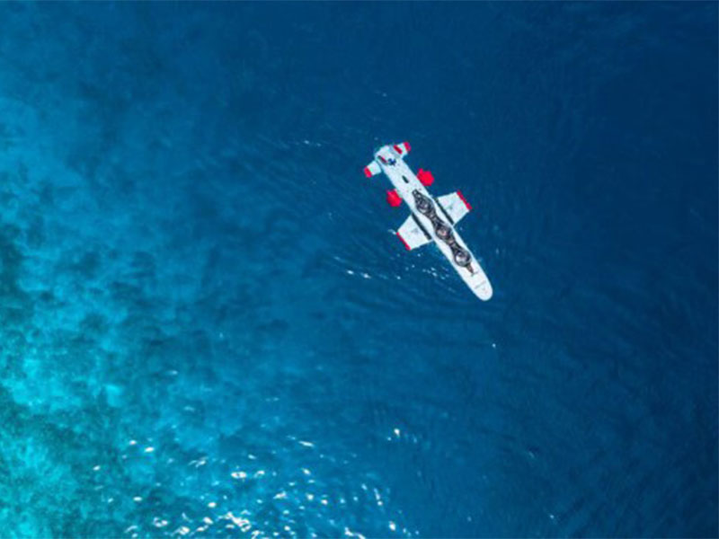 منتجع فورسيزون السياحي بالمالديف يكشف عن غواصة Super Falcon 3S